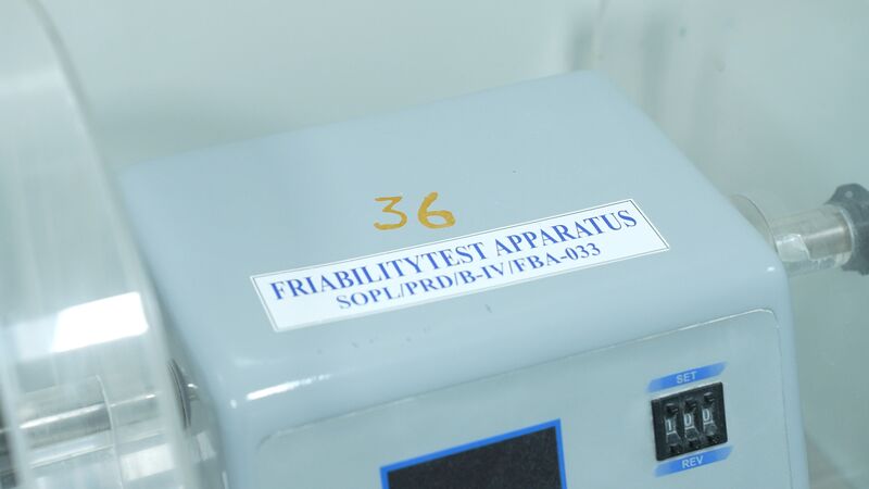 Friability test apparatus