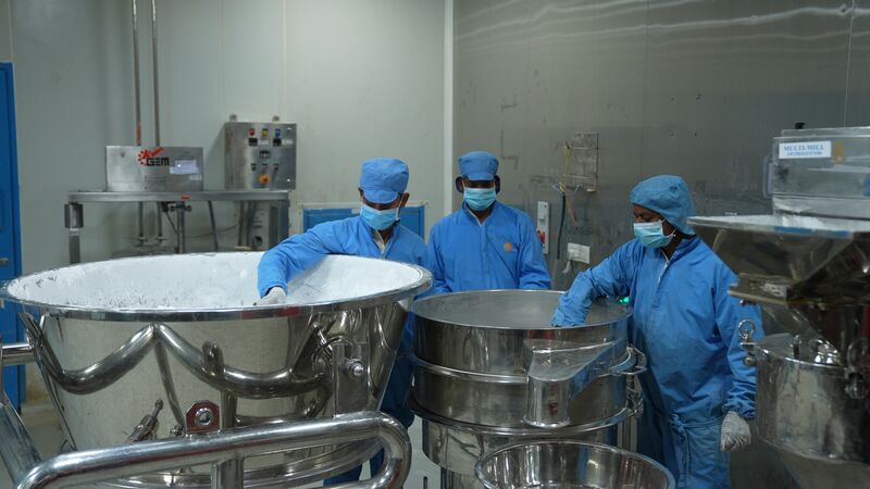 Production team at the granulation line